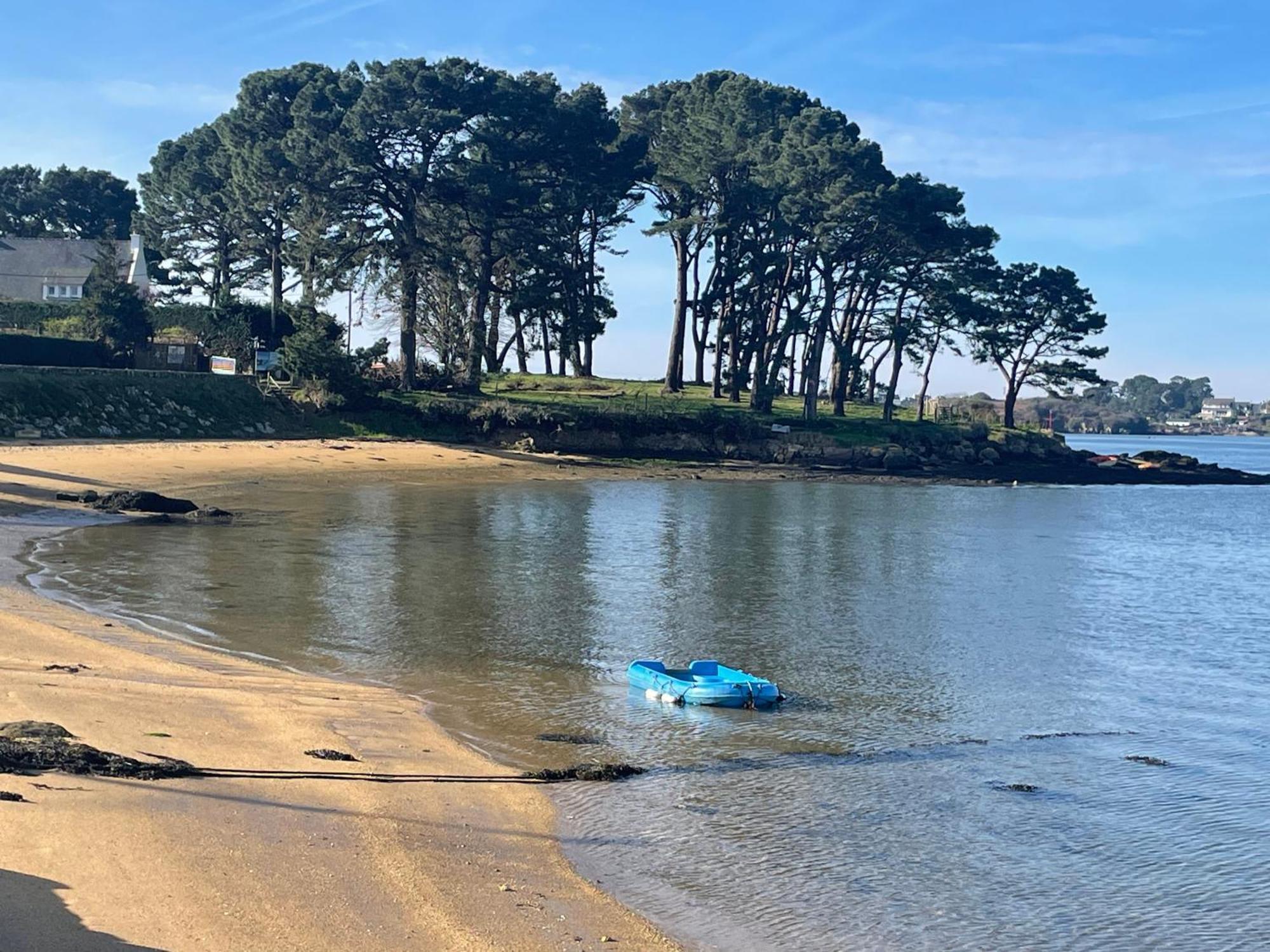 D Izel1 Entre Terre Et Pres D'un Golf